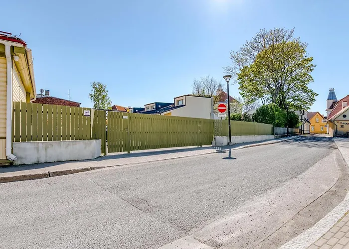 Old Town 아파트 *